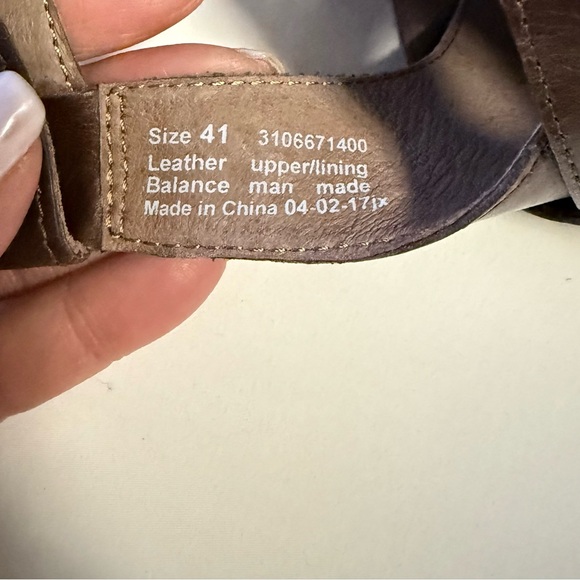 DANSKO | SZ 41 (US 11) | Brown Leather DANIELA SLINGBACK Heel Sandals T-Strap - Picture 10 of 11